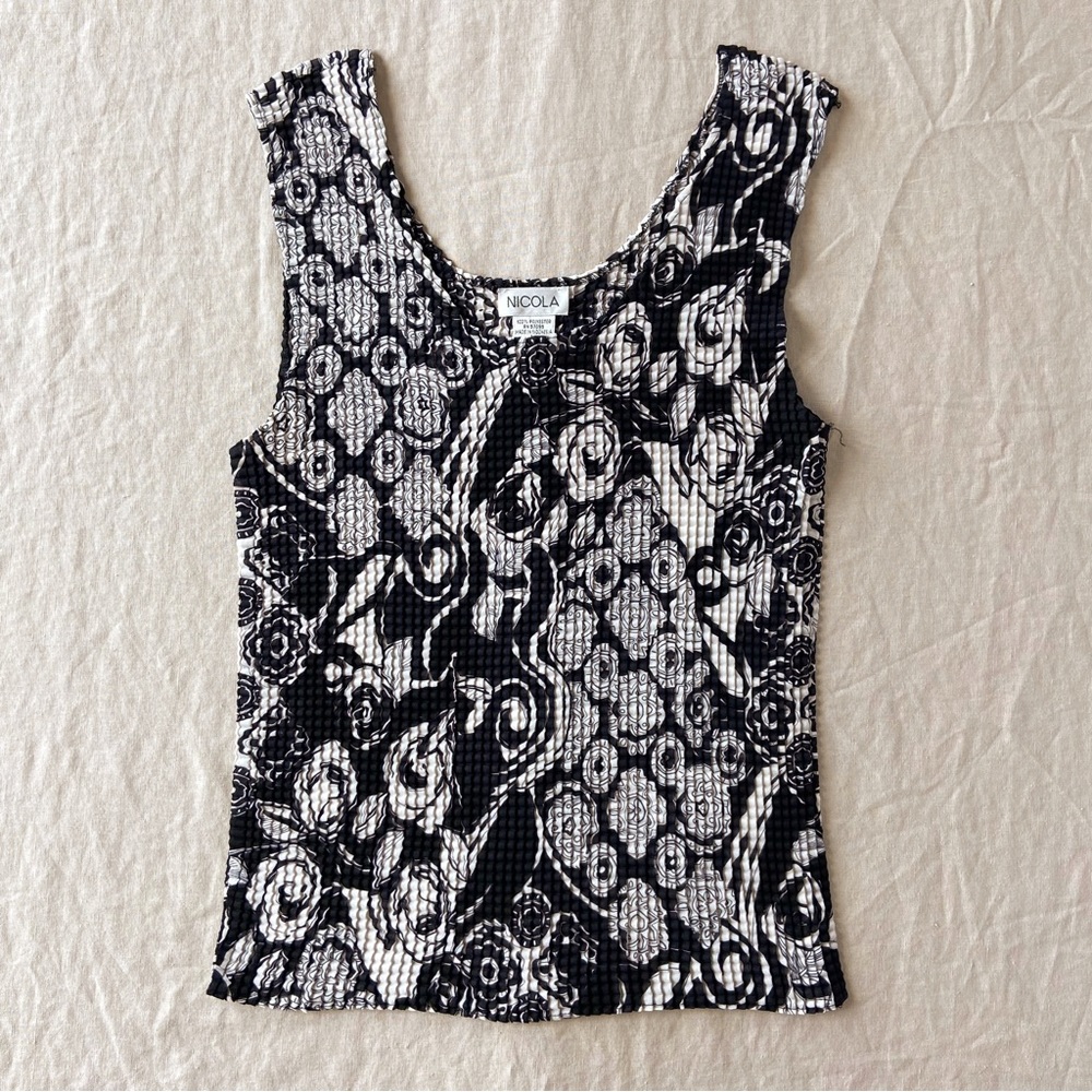 Vintage crinkled fitted abstract floral print tank top black and white - Picture 4 of 6